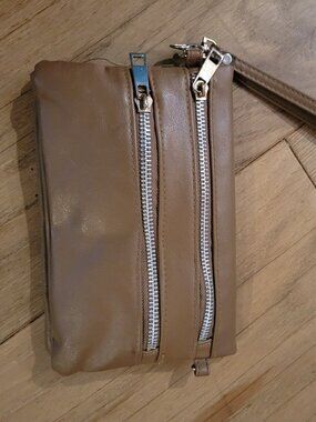 Ardene Brown Convertible Crossbody/Wristlet/Wallet Multi-Zip